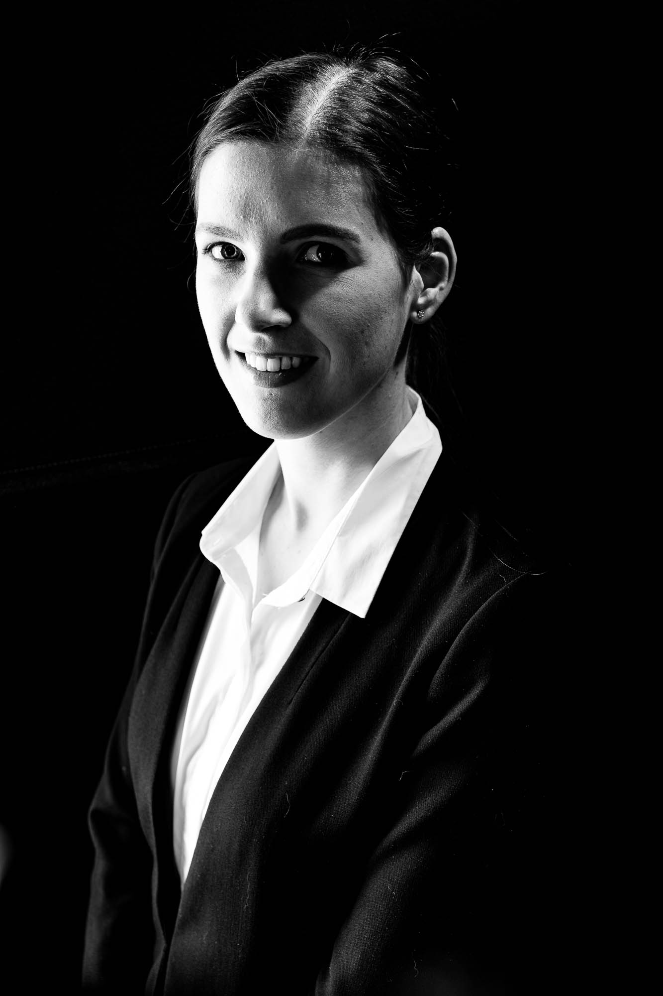 Export x3 Headshots Romina 202001296 Capture